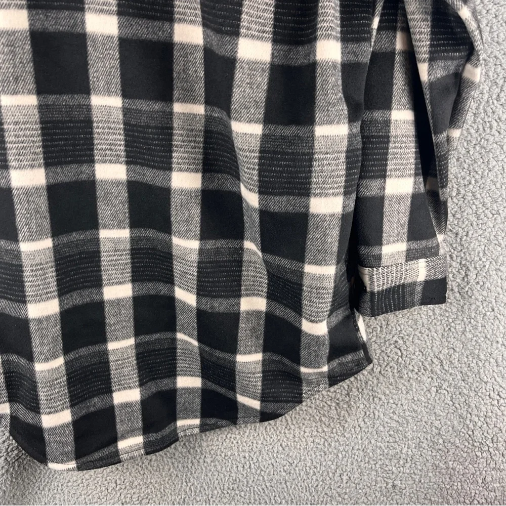 Old Navy Women’s Black & White Plaid Button-Down Shirt Jacket Size M NWT